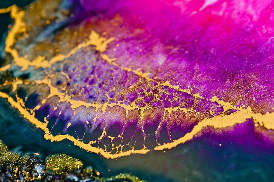 How to Make your Resin colorful – Liquid Resin Pigment or Mica Powder?